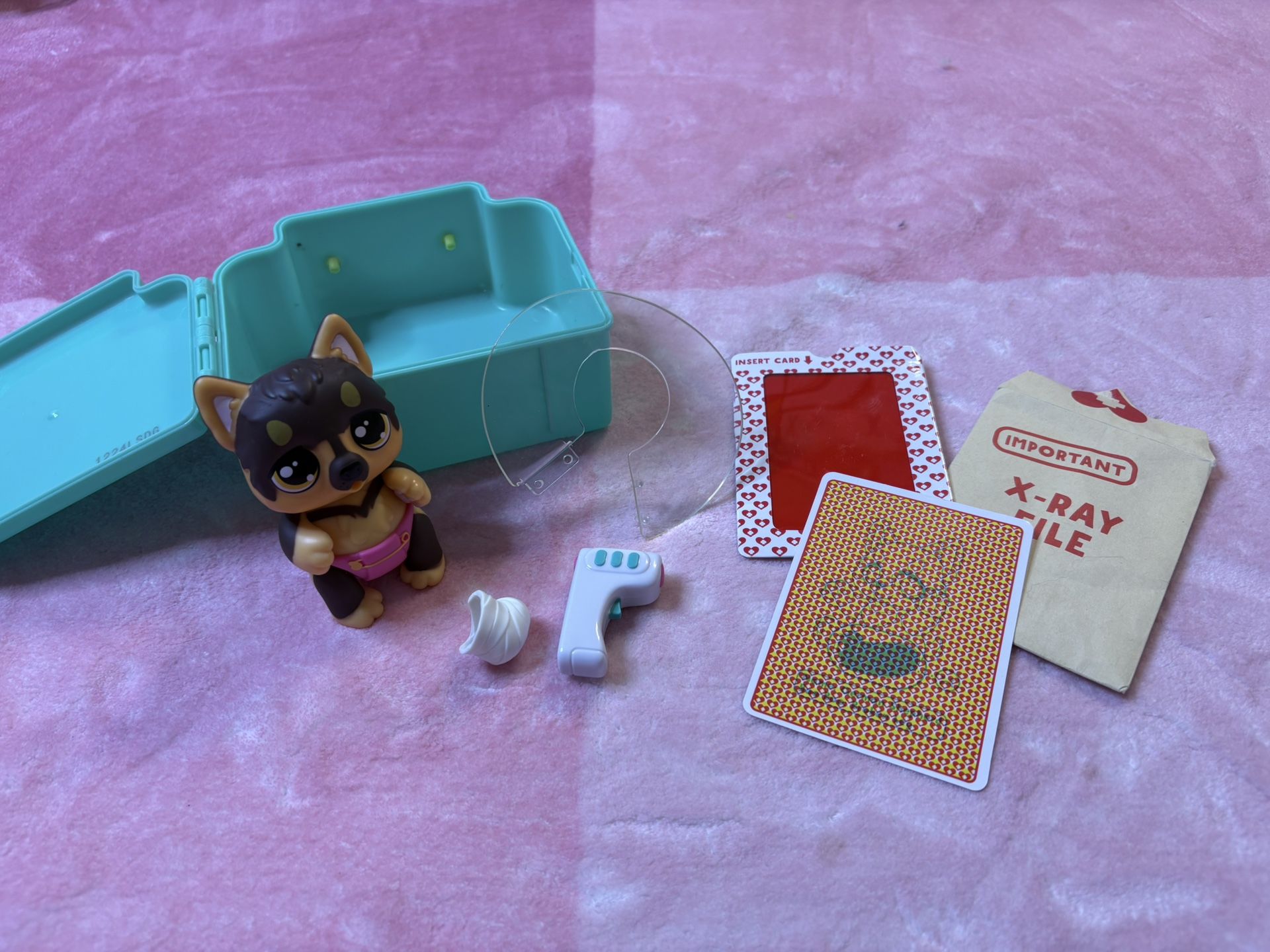 Tiny Dog vet Care Set 