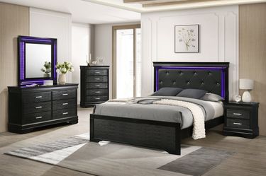4 PC BEDROOM SET NEW IN BOX (MATTRESS AND CHEST SOLD SEPARATELY)