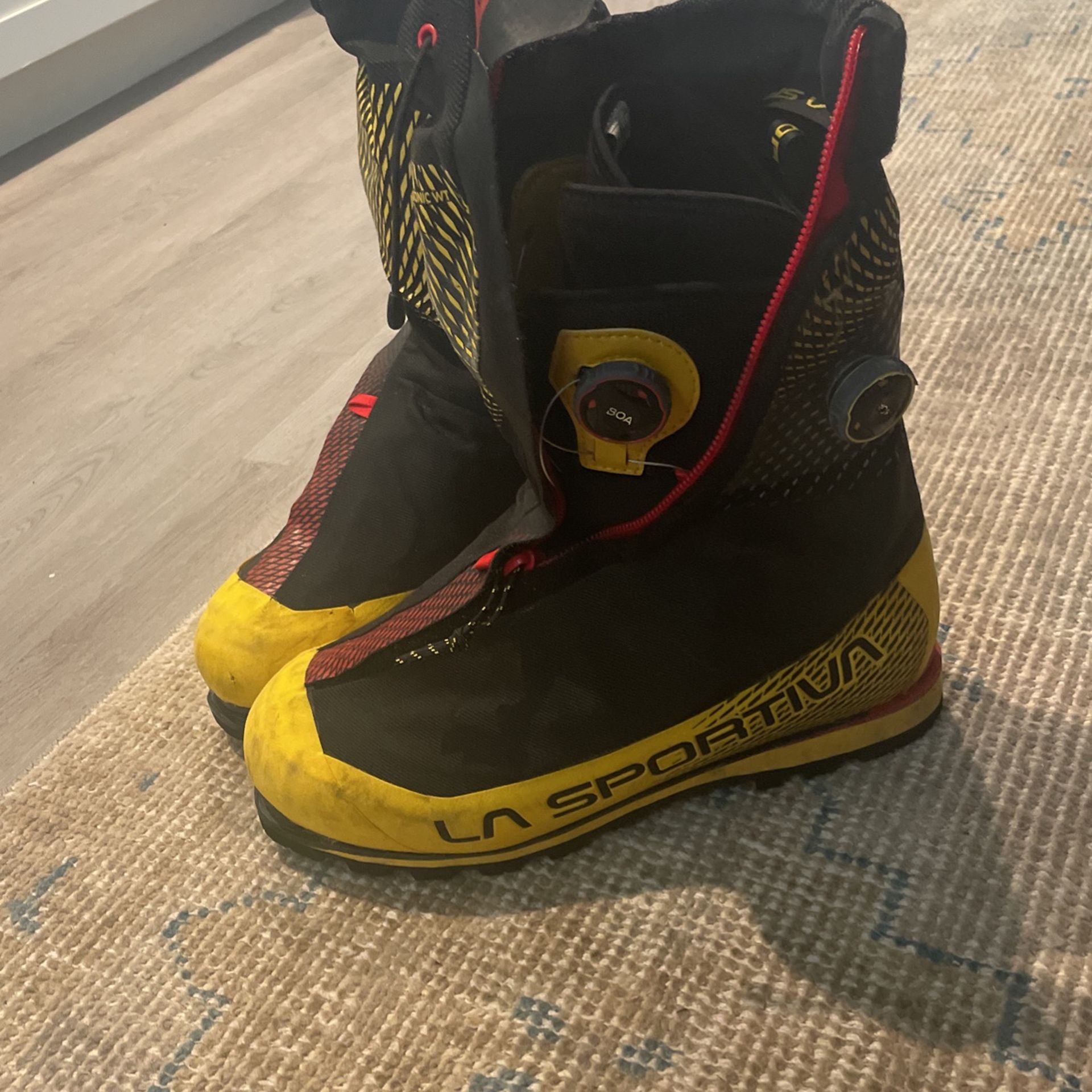 La Sportiva G2 EVO Mountaineering Boots
