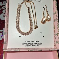 House Of Harlow 1000 Adjustable Bracelet 