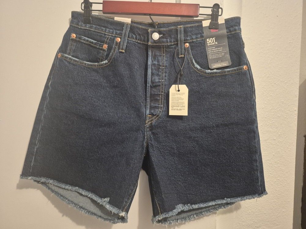 NWT Levi's 501 Denim Shorts Size 31