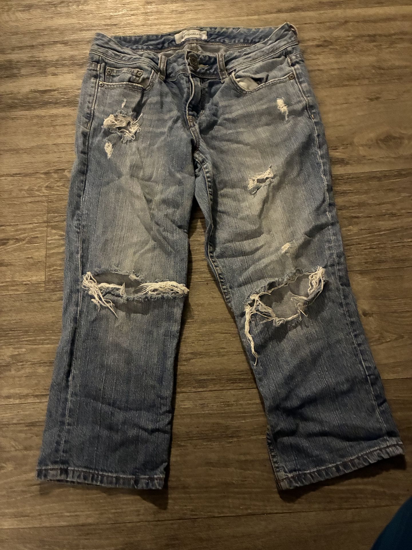 Aeropostale Capri Denim Jeans