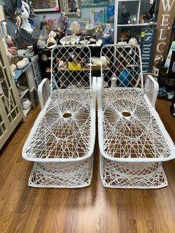Pair of MCM Mid-Century Russell Woodard Lounger Chairs with Cushions