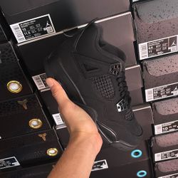 Jordan 4 Black Cat