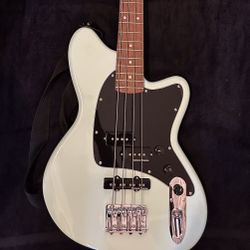 Ibanez Mint Green Bass Guitar 