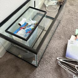 2 Aquariums (Nuevo/New)
