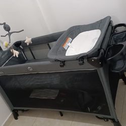 Brand New Baby Bassinet 5 In 1