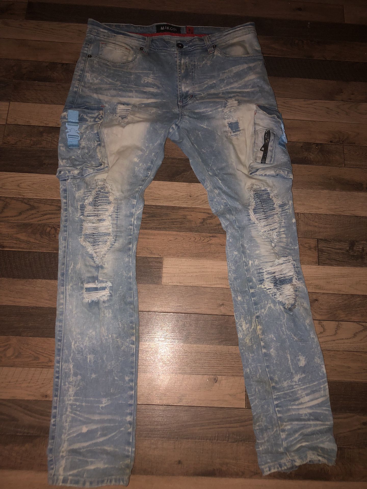 MAKOBI JEANS