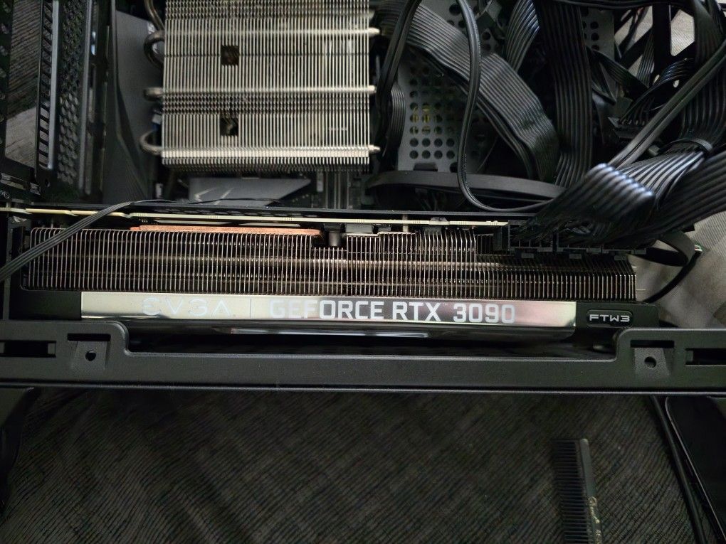 RTX 3090 EVGA FTW3