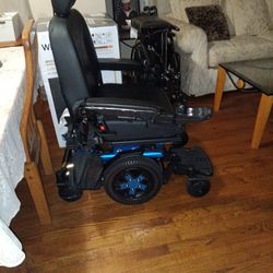 S3 Quantum Mobile Wheelchair