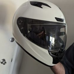 Motorcycle helmet 