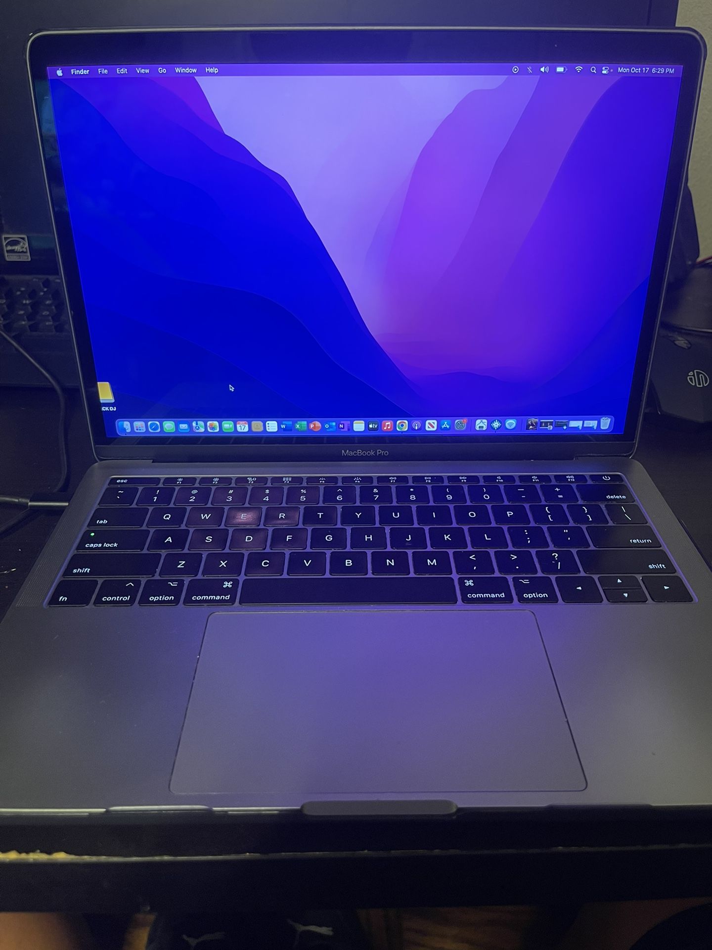 MacBook Pro 2017 13 Inch (No Touchbar)