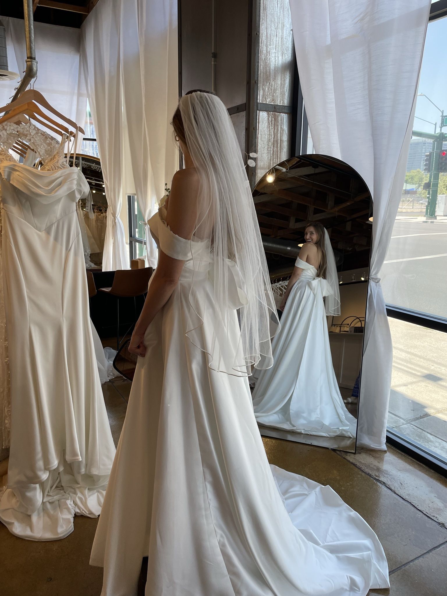 Brand New Bridal Veil