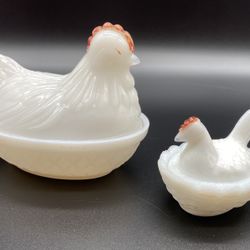 Vintage Hazel-Atlas and Mini Westmoreland White Milk Glass Red Comb “Hen on Nest”