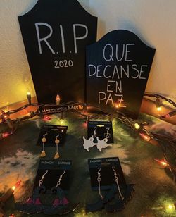 Spooky season handmade earrings