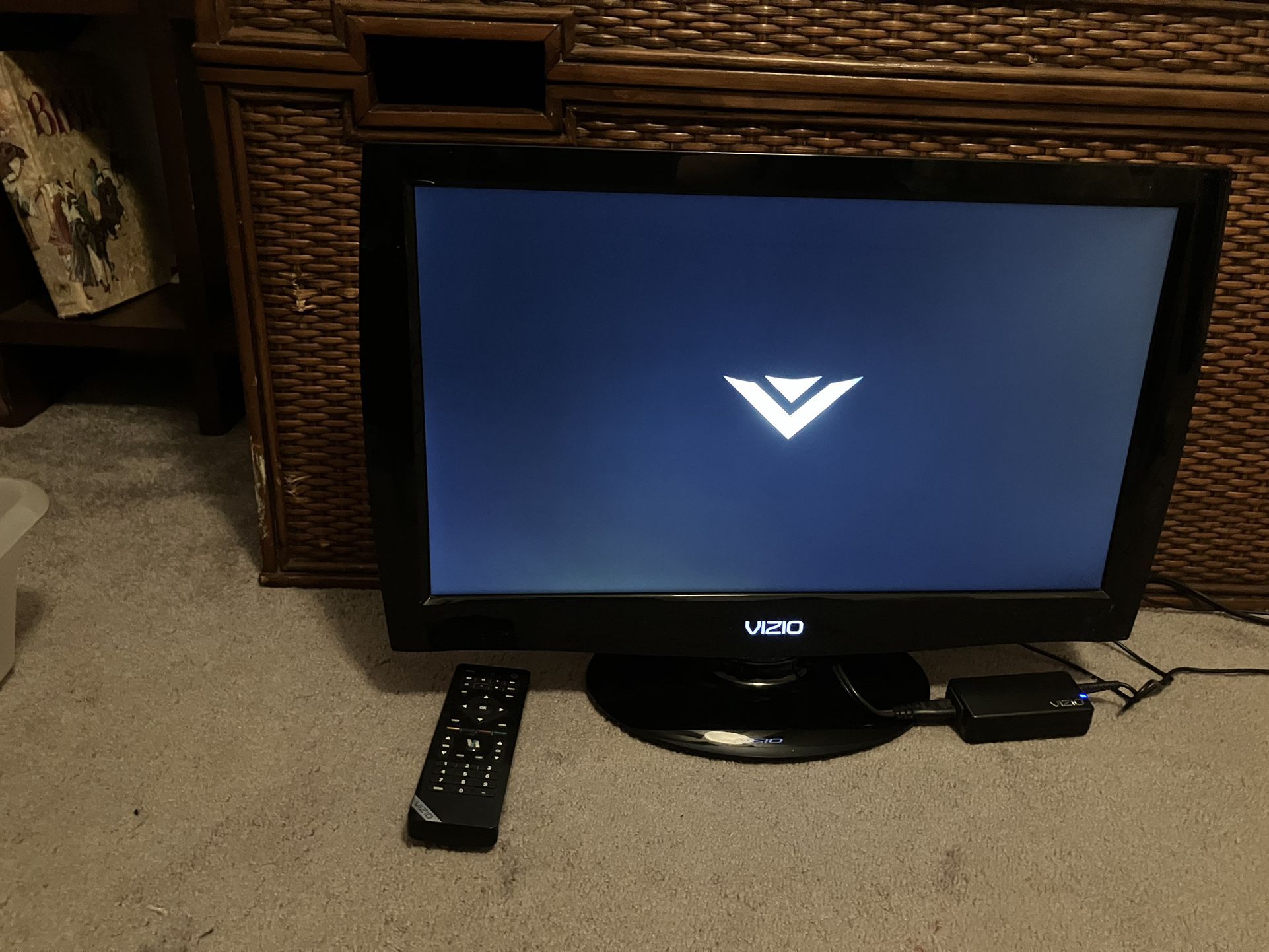 Vizio 22 inch 1080p Ultra Slimn