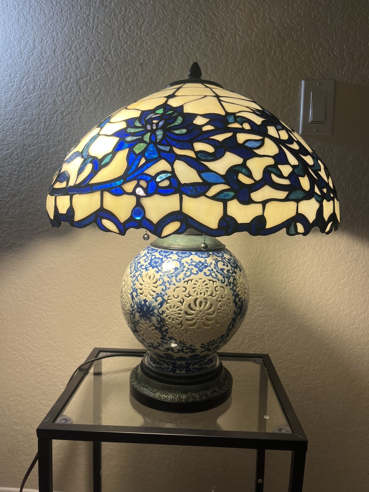 Vintage Tiffany Style Table Lamp Glass