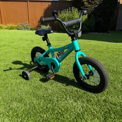 REI Co-op REV 12 toddler Kids Bike With Training Wheels 