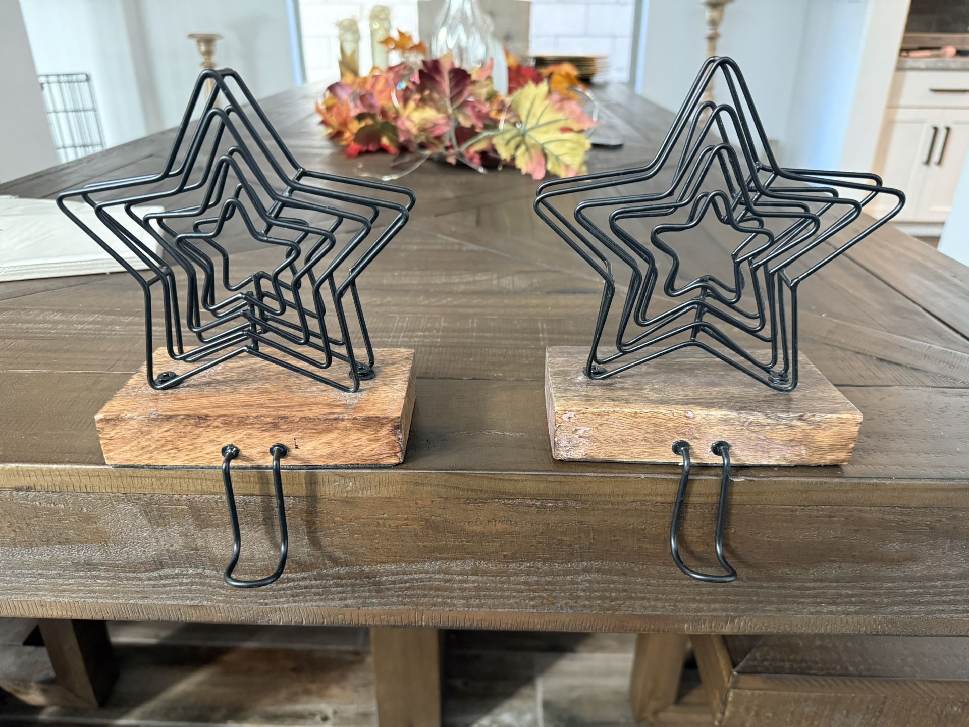 Metal Star Stocking Hangers (Set of 2) – Rustic Wood Base