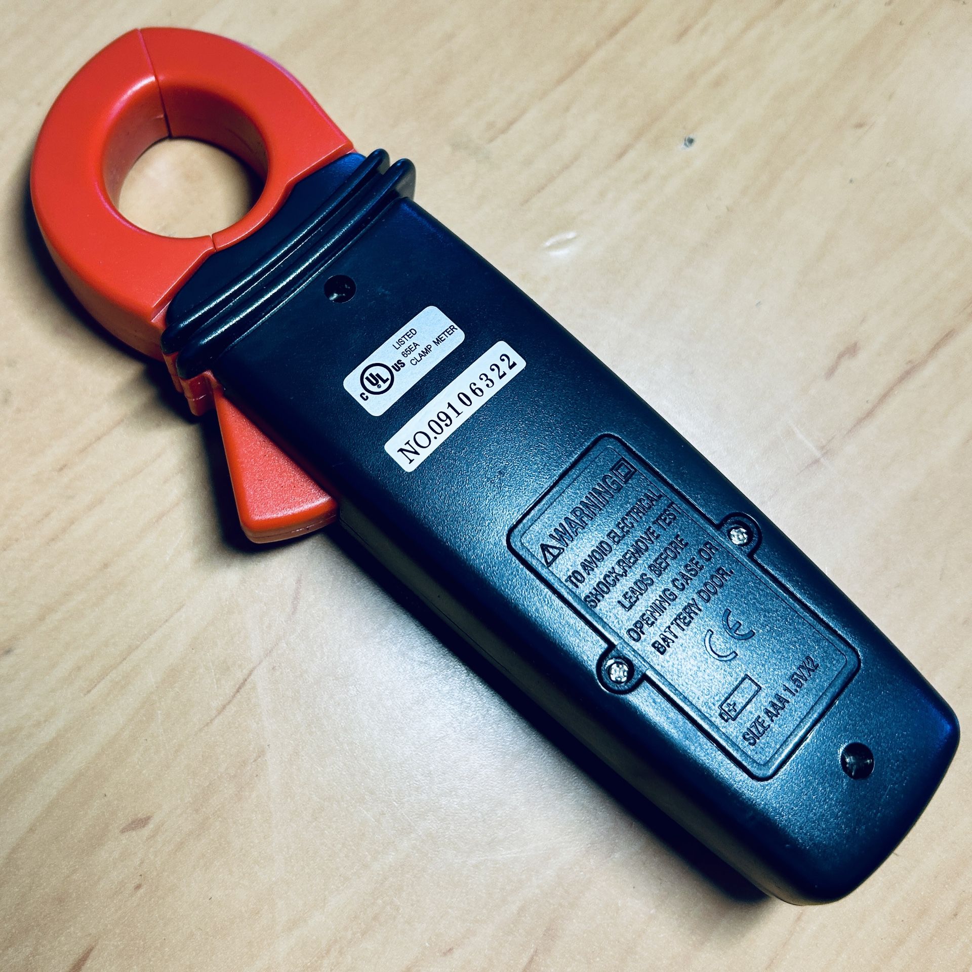 CRAFTSMAN 400A AC/DC CLAMP METER 82369 Includes Case, Probes