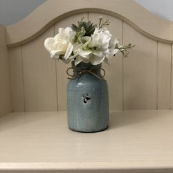 Vase  & Faux White Flowers & Succulent 