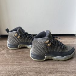 Boys Jordan 12’s Suede Grey