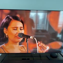 Samsung smart TV 55 Inch 