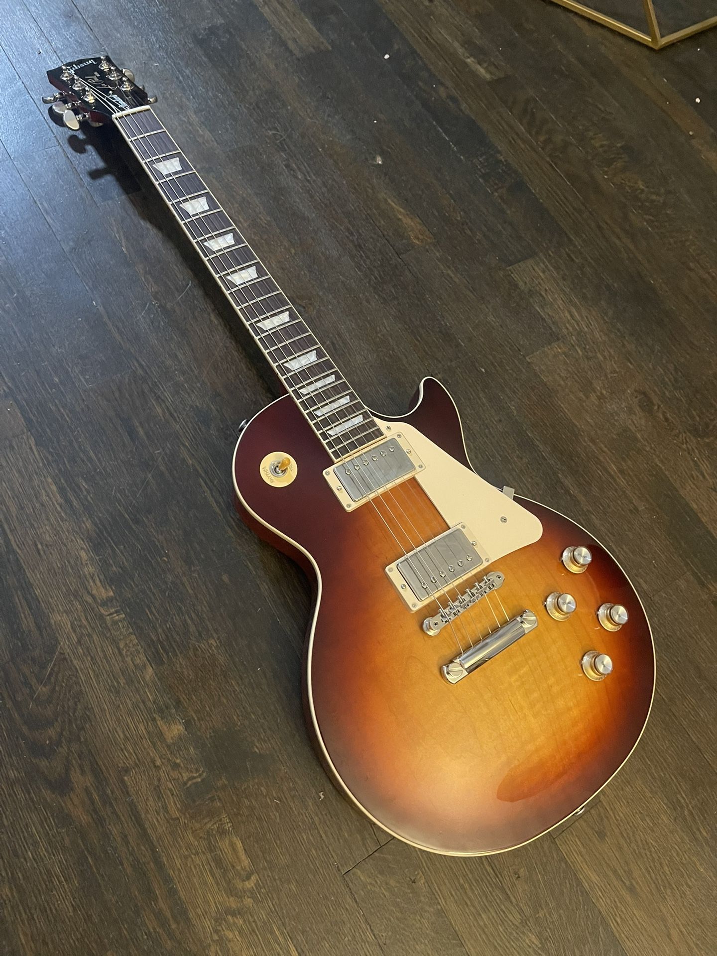 GIBSON LES PAUL STANDARD '60S ELECTRIC GUITAR BOURBON BURST