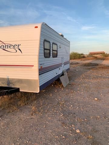 18t6 Pioneer travel trailer