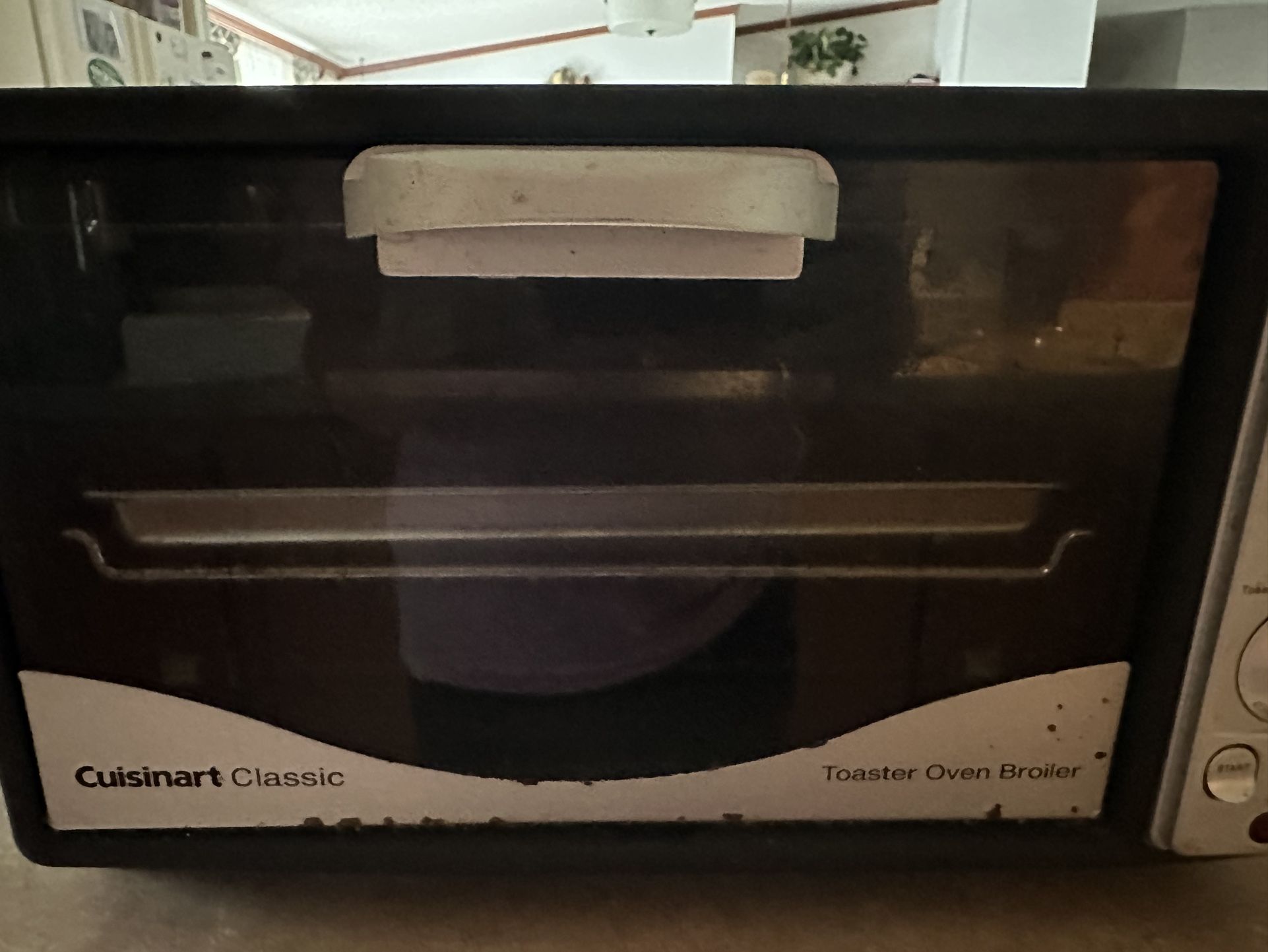Cruisnart Classic toaster Oven Broiler