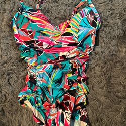 New Bikini For Women Size Medium