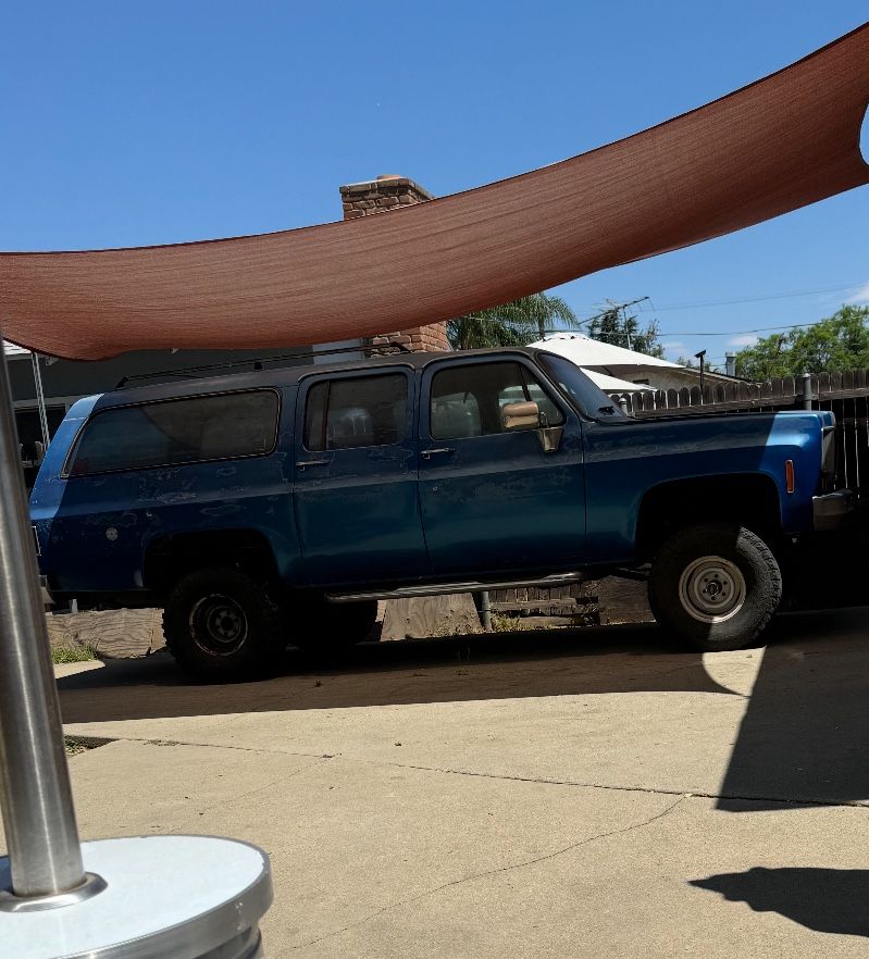 1977 Chevrolet Suburban