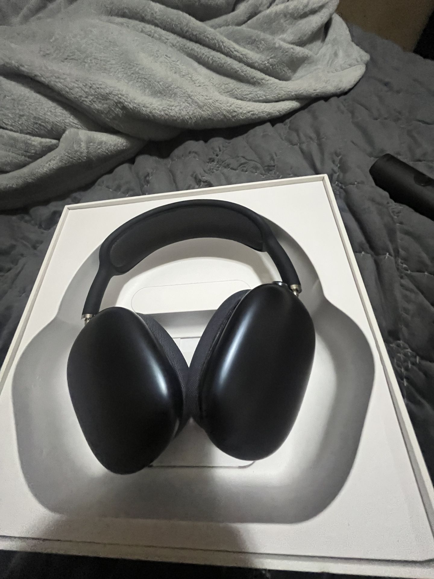AirPods Max