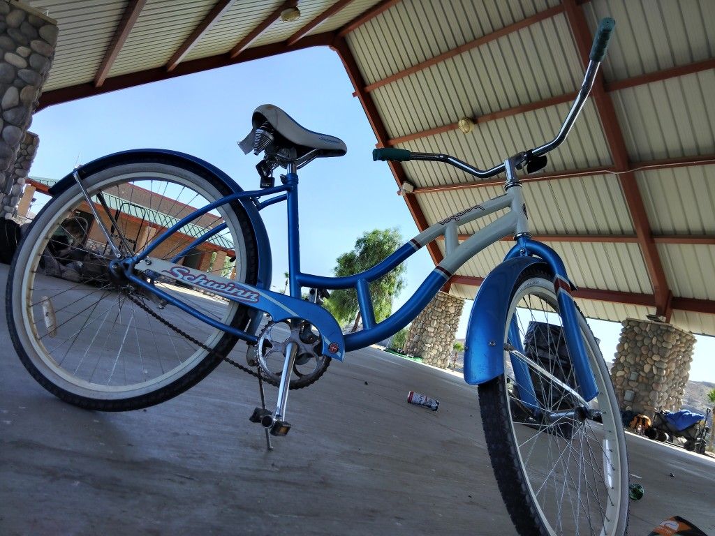 Schwinn Legacy Beach Cruiser