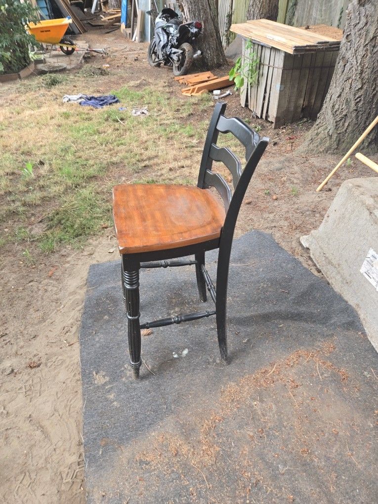 Set Of 4 High Up Chairs