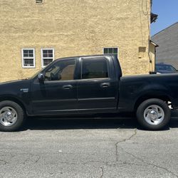 Ford F150  2002 Trade For Mustang 