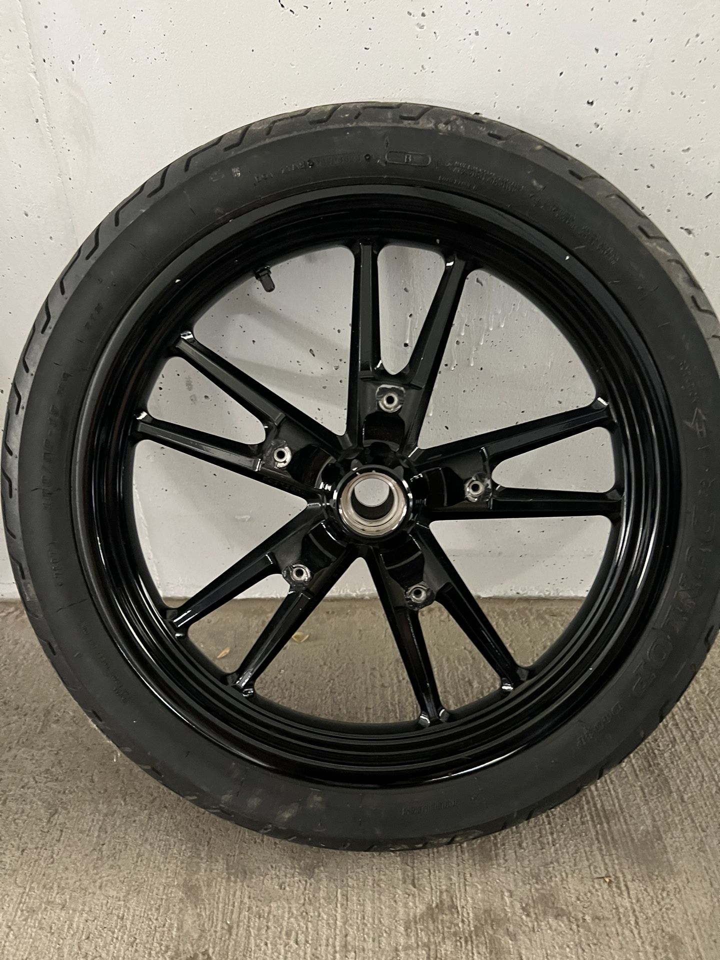 Harley Dyna Switchblade Wheels 17” Rear/ 19” Front