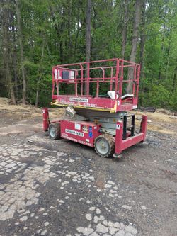 Scissor Lift 221 Hours