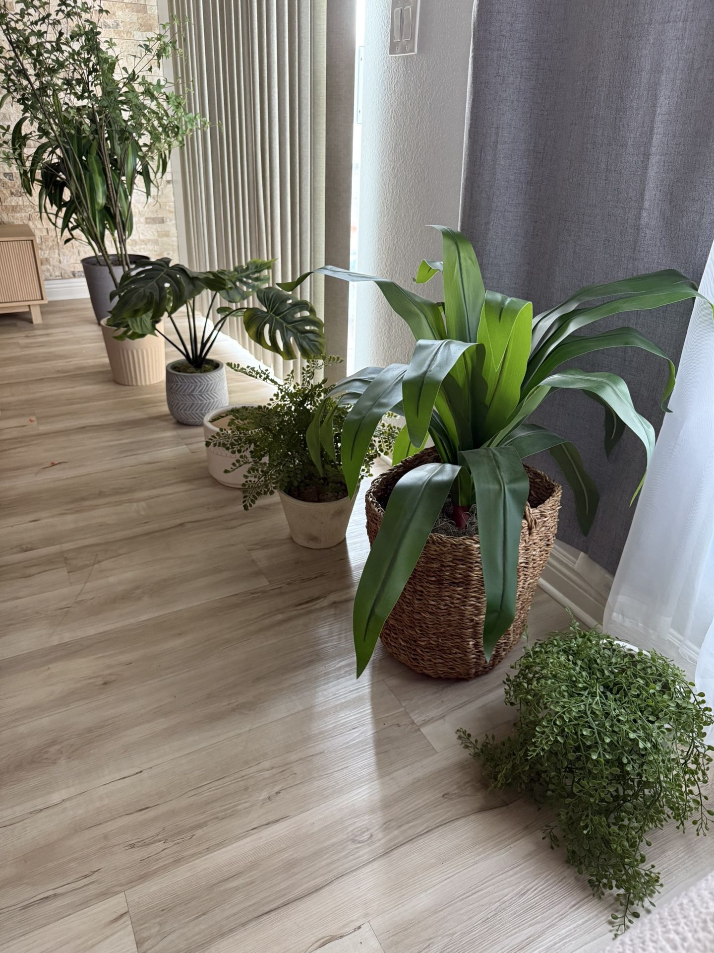 artificial plants