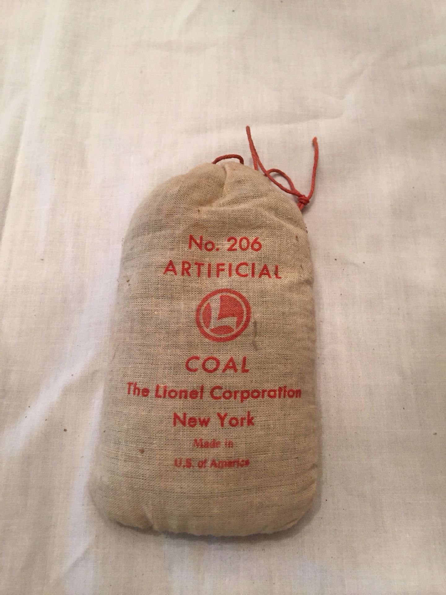 1950s Lionel Artificial Coal