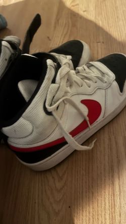 Nike Low-Top Sneakers White Red Black