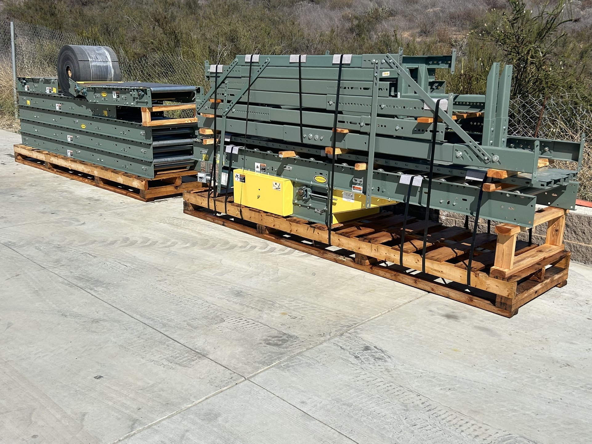 Hytrol Industrial Belt Conveyor 18” Wide 50ft Long