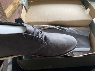 Men’s lace up shoe (very nice) 