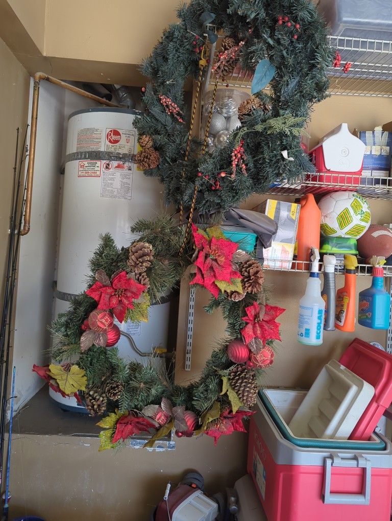 To Christmas Wreaths