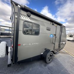 2019 FALCON F LITE 19 FT CAMPER 