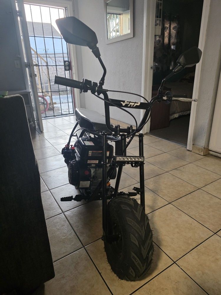 Mini Bike Depredator