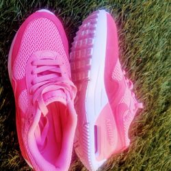 Women's Nike Shoes 