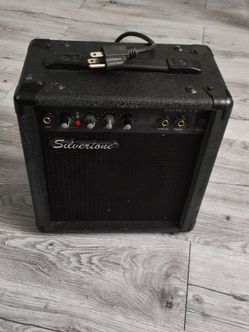 Guitar amp $40 Firm/amp para guitarra $40 no menos