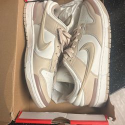 Women’s Nike Dunk Low Twist - Size W 11/M 9.5