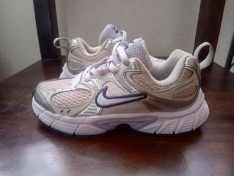 Like new size 11c Toddler $35